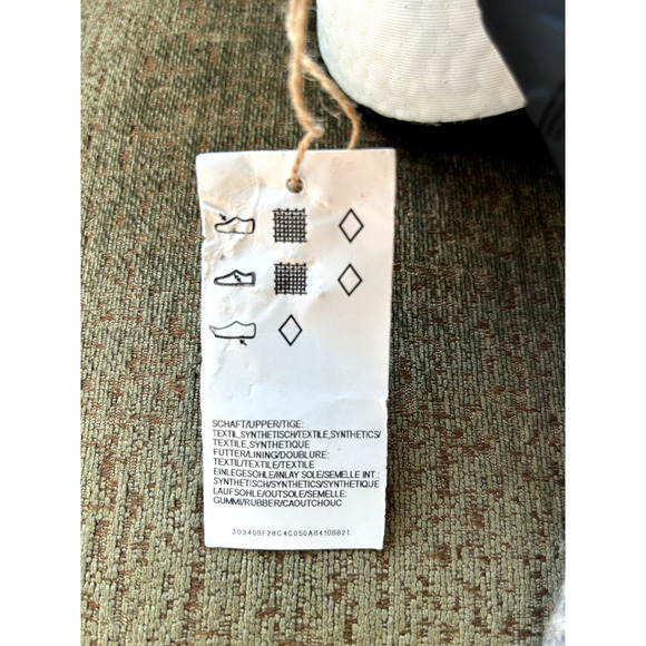 Adidas NMD R1 Strap HQ4245 Women's Running Cross Training Shoes Size 9.5 NWT - Picture 7 of 7